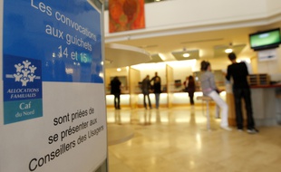 Lille, le 22 octobre 2012. Caisse d'allocations familiales (CAF), illustration.