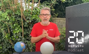 Jamy Gourmaud poste chaque jour une capsule de déconfiné sur sa chaîne Youtube.