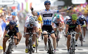 Tyler Farrar (Garmin) Célèbre sa victoire de la troisième étape du Tour de France, lundi 4 juillet 2011.
