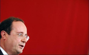 Le premier secrétaire du PS, François Hollande, a promis lundi "une très grande vigilance" des socialistes sur la "TVA sociale" qui a été, à ses yeux, l'un des principaux facteurs dans les résultats des législatives du second tour dimanche.