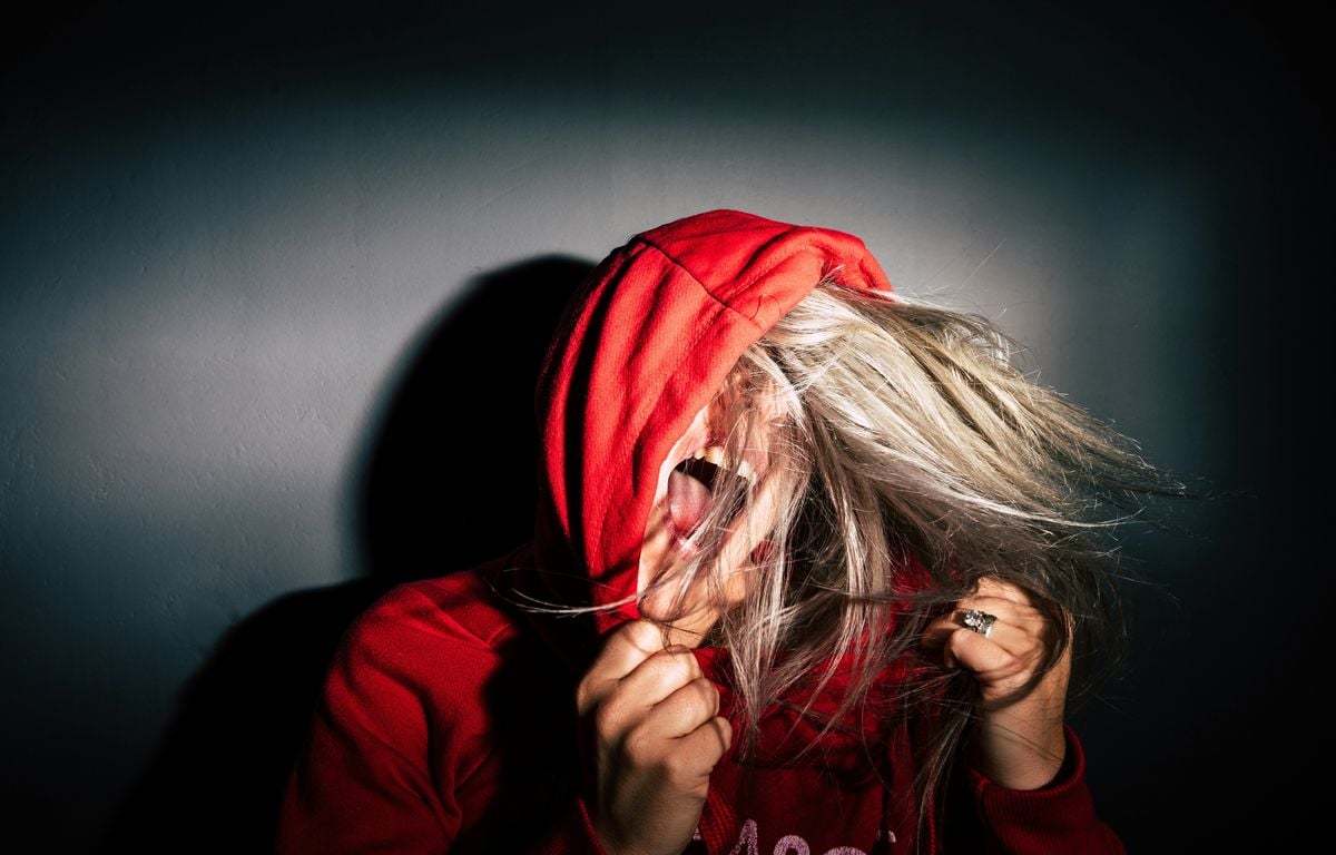 « Un déchargeur d'émotions brutes » : C'est quoi ces « scream clubs » qui cartonnent sur TikTok