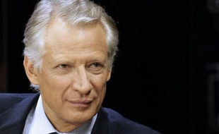 L'ex-Premier ministre Dominique de Villepin a plaidé dimanche pour que le gouvernement adopte un plan de rigueur d'un montant de 20 milliards d'euros au moins afin de permettre à la France de "retrouver une position d'égalité avec l'Allemagne"