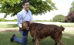 François Fillon et son chien.