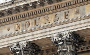 Le fronton de la Bourse de Paris en 2010.
