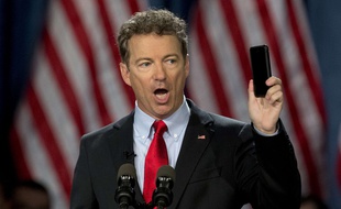 Le sénateur Rand Paul, candidat à l'investiture républicaine pour la présidentielle 2016, est opposé à la collecte de données par la NSA.