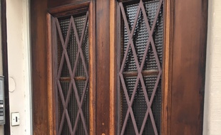 Une porte (illustration).