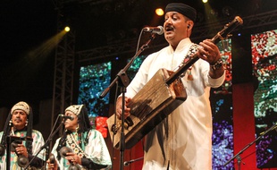 Le musicien marocain Hamid El-Kasry durant le festival d'Essaouira l'été dernier.