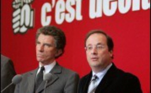 Le nombre d'adhérents au PS a dépassé les 200.000, pour la première fois dans l'histoire de ce parti, a annoncé jeudi son premier secrétaire François Hollande.