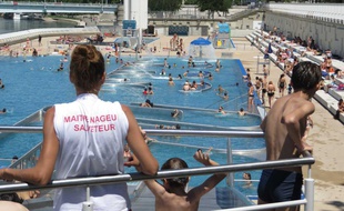 Illustration de la piscine du Rhône à Lyon.