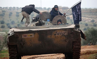 Des combattants islamistes de la brigade Liwa al-Haq dans la région d'Alep