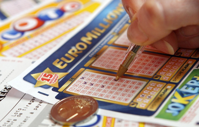 Dordogne: Trois amis jouent ensemble à l'Euromillions et gagnent un million d'euros