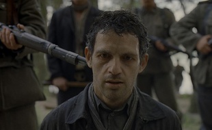 Géza Röhrig dans Le fils de Saul de Lazlo Nemes