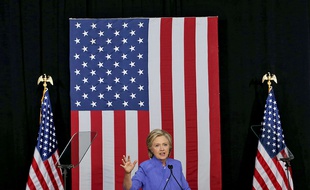 Hillary Clinton en meeting en Floride, le 30 octobre 2016.