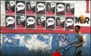 Seize millions d'électeurs sont appelés à voter ce dimanche à la présidentielle au Venezuela où l'actuel dirigeant Hugo Chavez, 52 ans, chef de file de la gauche anti-américaine, part en position de grand favori.