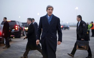 Le secrétaire d'Etat américain John Kerry est arrivé mardi soir à Paris, où il doit rencontrer mercredi son homologue Laurent Fabius pour discuter notamment de la situation au Mali et en Centrafrique, ainsi que du conflit en Syrie, a constaté un journaliste de l'AFP.