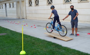 Lors de la première formation du Bonheur à vélo, à Antigone