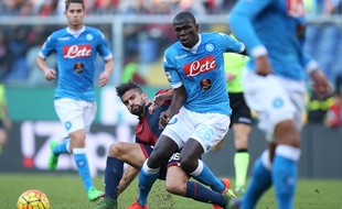 Kalidou Koulibaly lors du match entre Naples et le Genoa le 1er novembre 2015.
