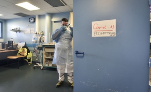 Dans un hôpital à Pau, une salle dédiée au dépistage du coronavirus, le 10 mars 2020.