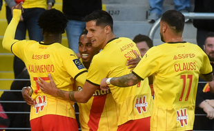 La joie des Lensois, épatants deuxièmes de Ligue 1.
