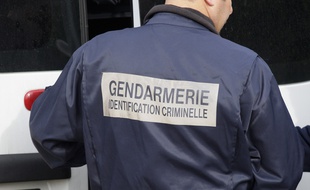 Un enquêteur de la cellule "identification criminelle" de la gendarmerie de la Haute-Garonne. (illustration)