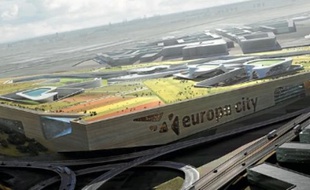 Les quatre cabinets d'architectes ont présenté hier leur plan pour Europa City, futur pôle touristique à Gonesse.