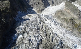 Un cinquième du glacier de Planpincieux menaçait de s'effondrer dans une vallée proche de la station de Courmayeur.