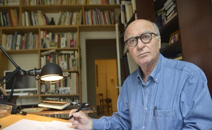 Georges Wolinski, 80 ans, est décédé dans l'attentat contre Charlie Hebdo le 7 janvier 2015.