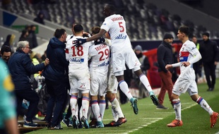 La joie lyonnaise, lors du succès de l'OL sur le TFC en Ligue 1, le 20 décembre 2017 au Stadium de Toulouse.