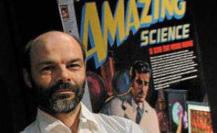 Roland Lehoucq dirige les Utopiales.