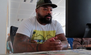 Le rugbyman Mathieu Bastareaud en chat chez 20 Minutes, le 16 juin 2015.