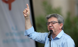 Jean-Luc Mélenchon demande la parole