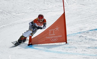 Une snowboardeuse au JO de Pyeongchang.