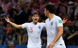 Les Anglais dépités après le but de Mandzukic.