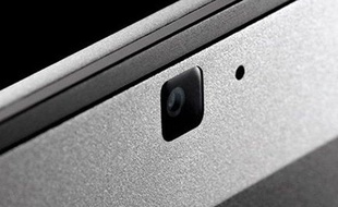 La webcam d'un portable macbook d'Apple