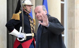 Jacques Toubon arrive à l'Elysée le 18 mars 2014, pour une réunion sur la Francophonie