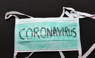 Photo illustration protection contre le Coronavirus.