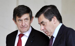 Jean-Pierre Jouyet et François Fillon le 12 novembre 2008 à l'Elysée à Paris