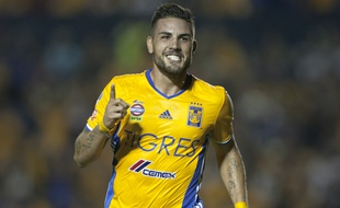 Maillot Domicile MONTPELLIER Andy DELORT Maillot Domicile MONTPELLIER Andy DELORT