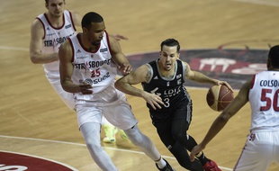 La SIG de Yannis Morin (à gauche) avait réalisé un match référence face à l'Asvel fin avril (98-95).