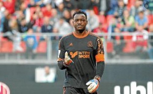 Mandanda est coupable sur un but.