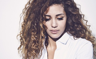 La chanteuse de soul Kimberose