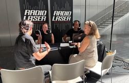 Le budget 2026 va-t-il « tuer » les radios associatives ?