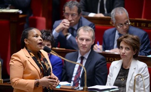 Les premiers mariages homosexuels pourraient être célébrés "en juin", a prévu mardi la ministre de la Justice Christiane Taubira, peu avant l'adoption définitive par le Parlement du texte ouvrant le mariage et l'adoption aux couples de même sexe.