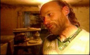 Un éleveur de porcs accusé d'être le pire tueur en série de l'histoire canadienne, Robert Pickton, va faire face à la justice lundi à Vancouver, dans un procès fleuve dont le juge a d'ores et déjà averti qu'il serait comparable à un film d'horreur.