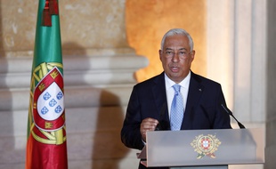 Antonio Costa prononce un discours, alors que le nouveau gouvernement portugais prête serment, à Lisbonne, le 26 octobre 2019.