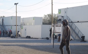 Le centre d'accueil provisoire de Calais, le 28 octobre 2016
