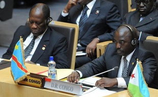 Les dirigeants africains ont célébré samedi à Addis Abeba cinquante ans d'efforts vers l'unité du continent en dépit d'un bilan mitigé, formulant l'espoir que l'envol économique de l'Afrique permette de réaliser les rêves longtemps frustrés nés de la décolonisation.