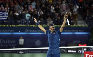 A Dubaï, Federer remporte le 100e titre de sa carrière.