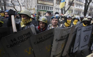Les autorités ukrainiennes ont annoncé vendredi avoir libéré tous les manifestants interpellés en deux mois, le président Viktor Ianoukovitch appelant en retour l'opposition à "faire aussi des concessions", tandis qu'une nouvelle manifestation est prévue dimanche.