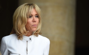 Brigitte Macron, aux Invalides, le 13 juillet 2017. Credit:Blondet-POOL/SIPA